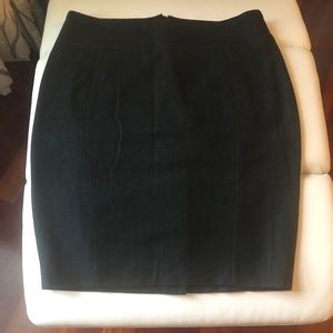 Size 10 Express Design Studio Skirt in Black